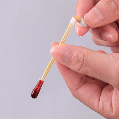 Swabs di cotone con certificato CE di alcool medico con durata di conservazione e certificazione di 2 anni