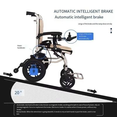 Sedia a rotelle elettrica con prestazioni pieghevoli