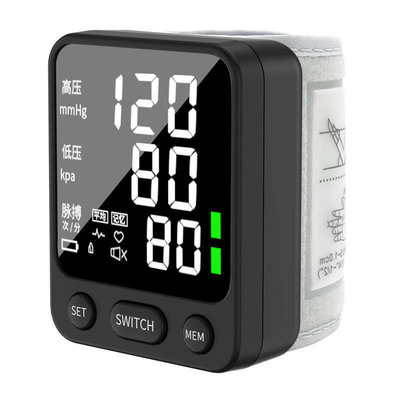 Modalità pressurizzata Trasmissione vocale completamente automatica Sfigmomanometro polso articolo n. W501